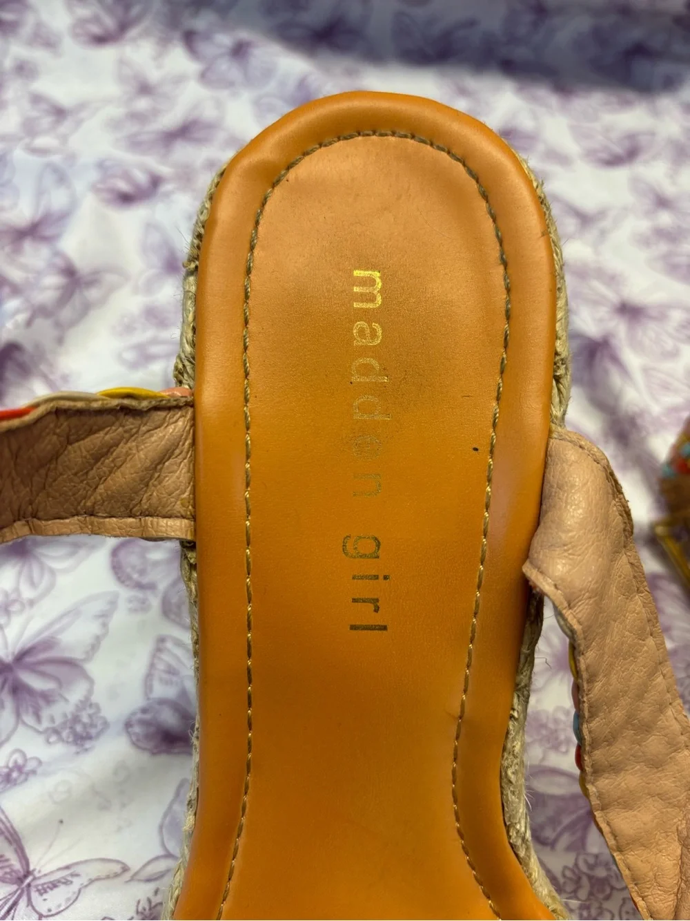 ✴️Madden Girl Multicolor Braided Strap Wedge Sandals